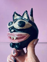 Load image into Gallery viewer, Ball cat
