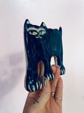 Load image into Gallery viewer, Blue-White Cat (standing)
