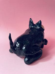 Stoneware cat